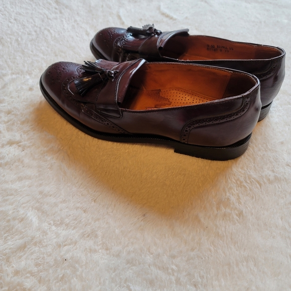 Cole Haan Tassle dress shoes - Picture 10 of 11